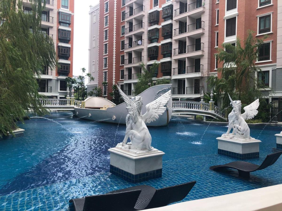 Espana Condo Resort Pattaya Evt Jomtien Beach Exteriör bild