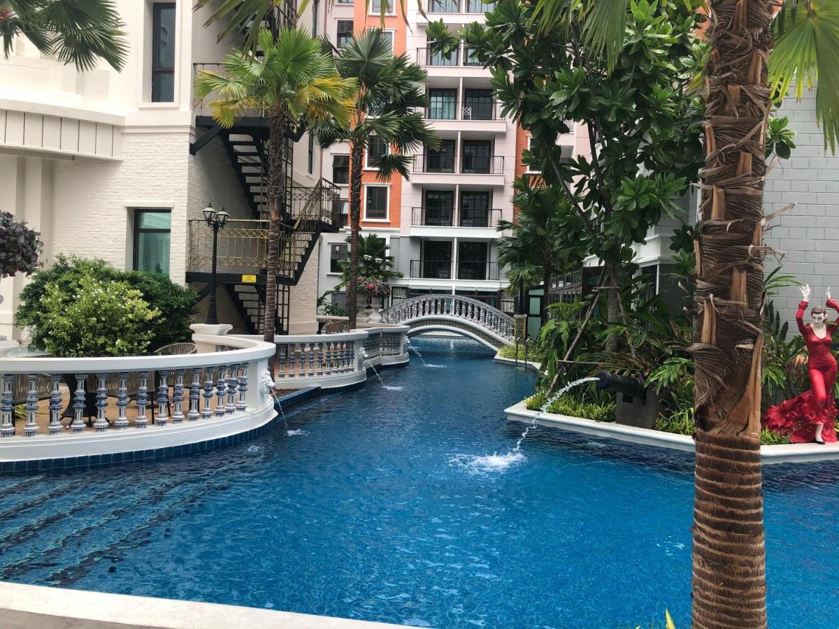 Espana Condo Resort Pattaya Evt Jomtien Beach Exteriör bild