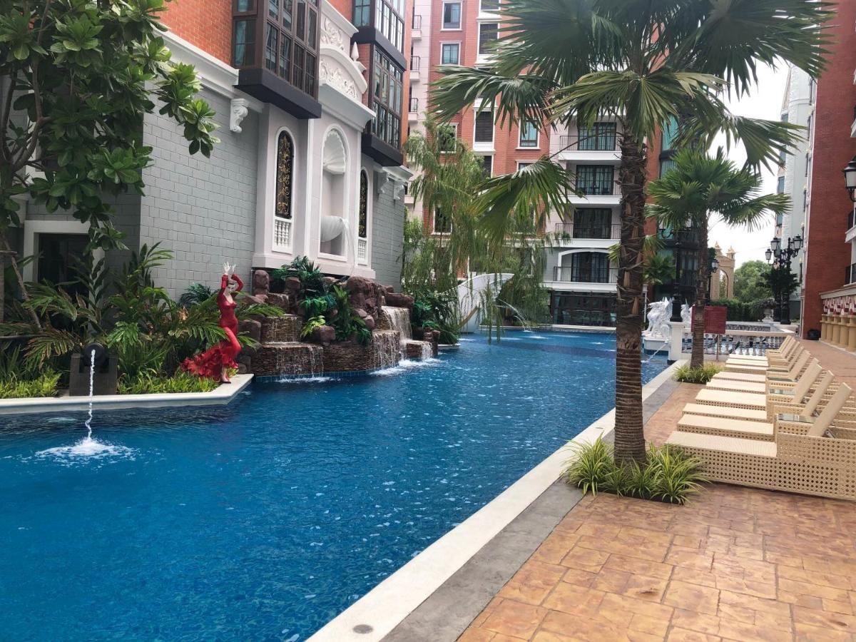 Espana Condo Resort Pattaya Evt Jomtien Beach Exteriör bild